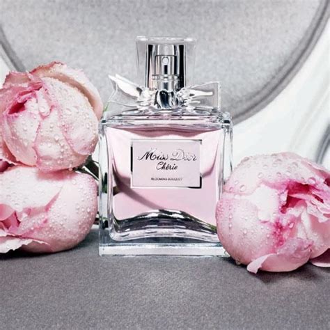 miss dior mist or blooming bouquet|miss dior cherie blooming bouquet.